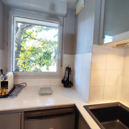 Roseraie T2 Wifi Parking Clim Apartment Toulouse