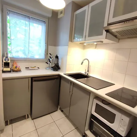 Appartement Roseraie T2 Wifi Parking Clim